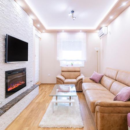 Mili Lux Apartman Novi Sad Ngoại thất bức ảnh